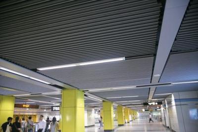 EH形垂帘天花拼装示意图